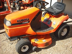  KUBOTA T1460, tłoki i pierścienie silnika